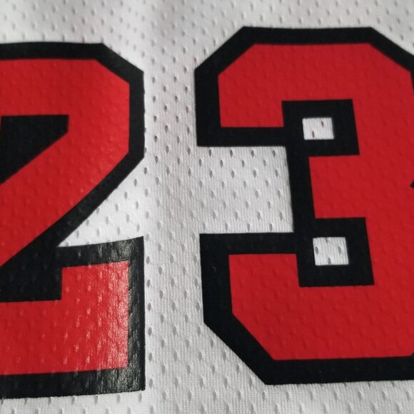 Men's Mitchell & Ness Michael Jordan White Chicago Bulls Rookie Authentic Jersey - Picture 8 of 12